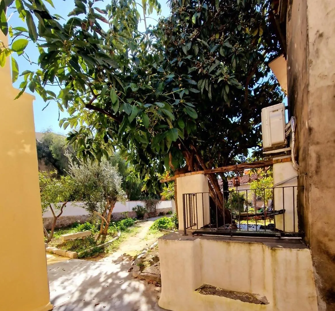 Casa Sulis Holiday Home 托尔托利