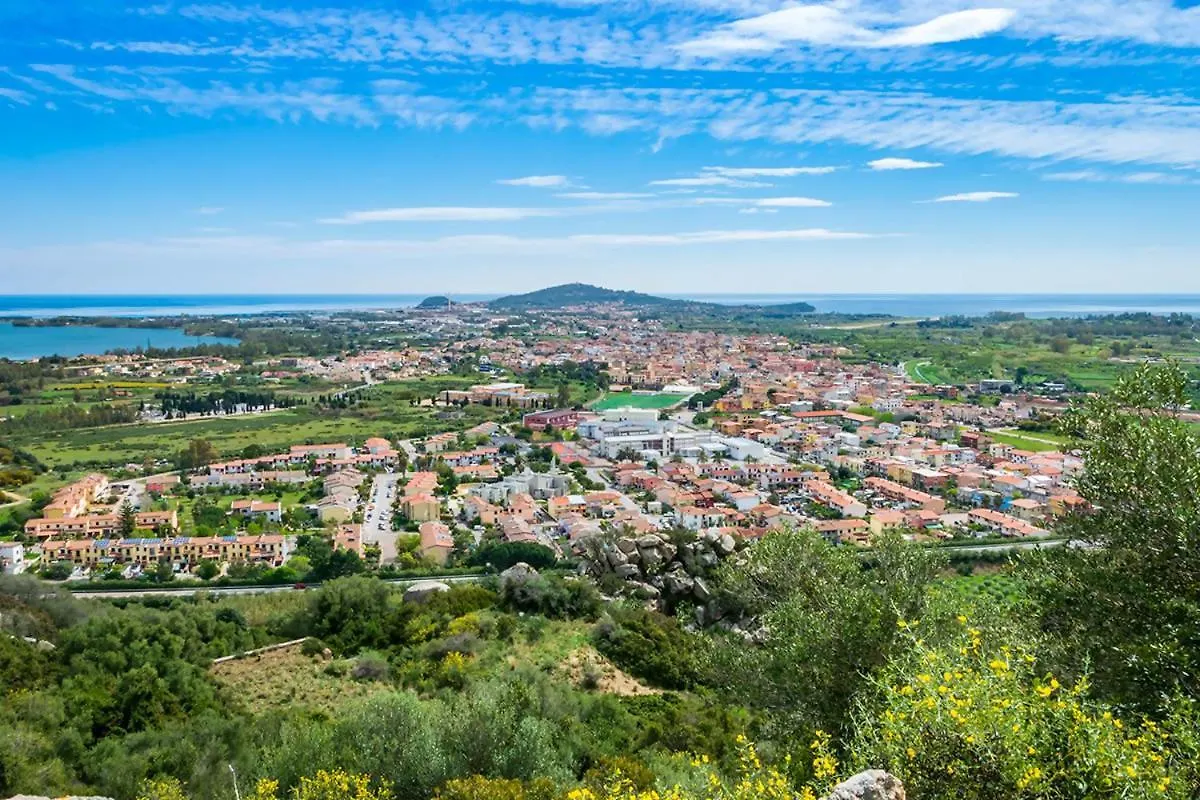 Casa Sulis Holiday Home Tortolì