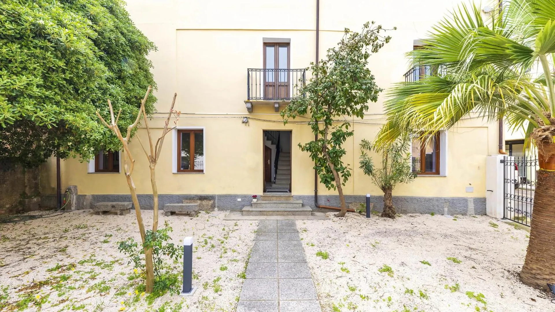 Casa Sulis Holiday Home 托尔托利