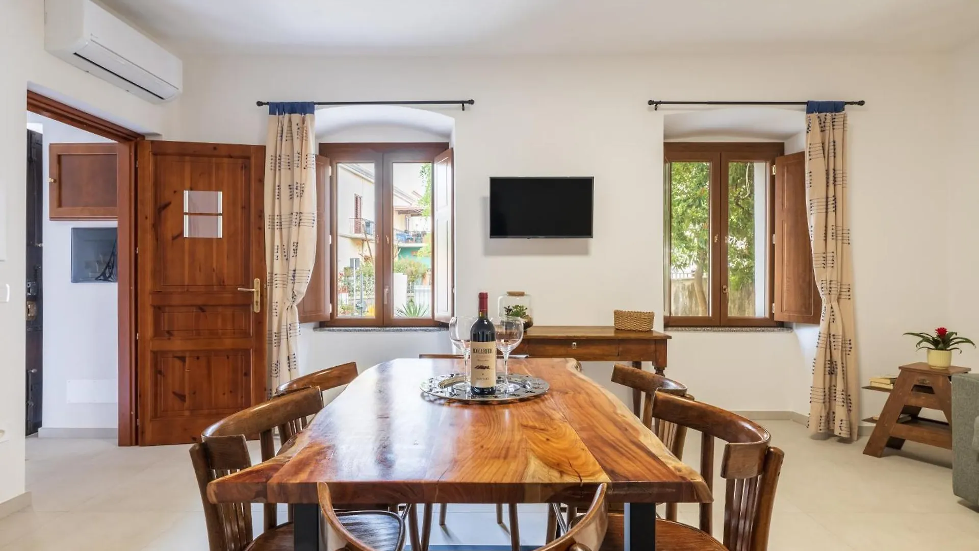 Casa Sulis Holiday Home 托尔托利